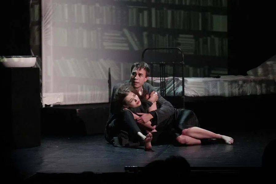 從《大師與瑪格麗特》看經(jīng)典作品當代復現(xiàn)的創(chuàng)作困境