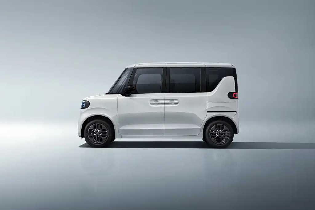 中國K-CAR進軍日本市場 比亞迪RACCO發布