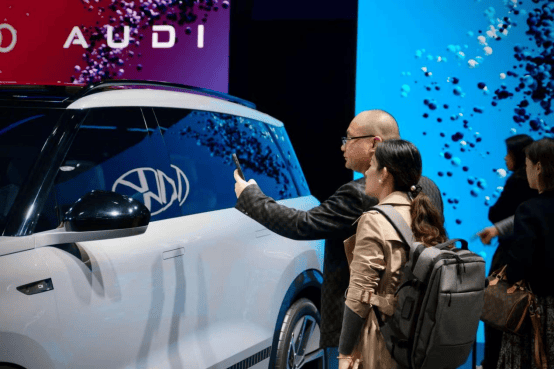 從上汽奧迪A7L到ID. ERA,上汽大眾進博會演繹“韌性發展”樣本